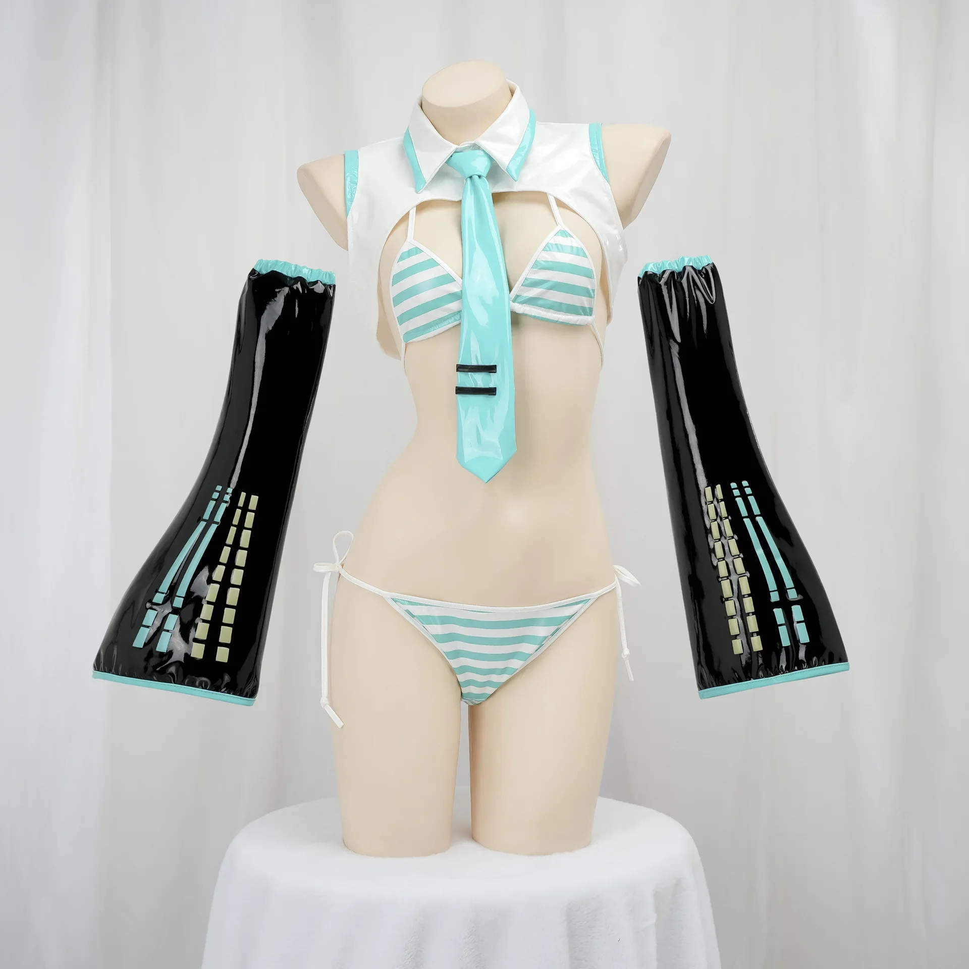 ชุดคอสเพลย์เกมมิกุ ชุดฟอร์มูล่ - Anime Cosplay Bikini บทวิจารณ์และราคา